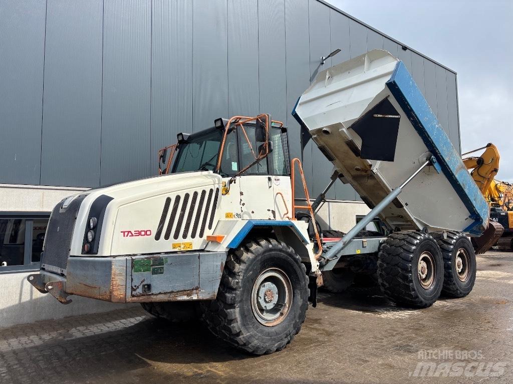 Terex TA 300 アーティキュレート式ダンプトラック