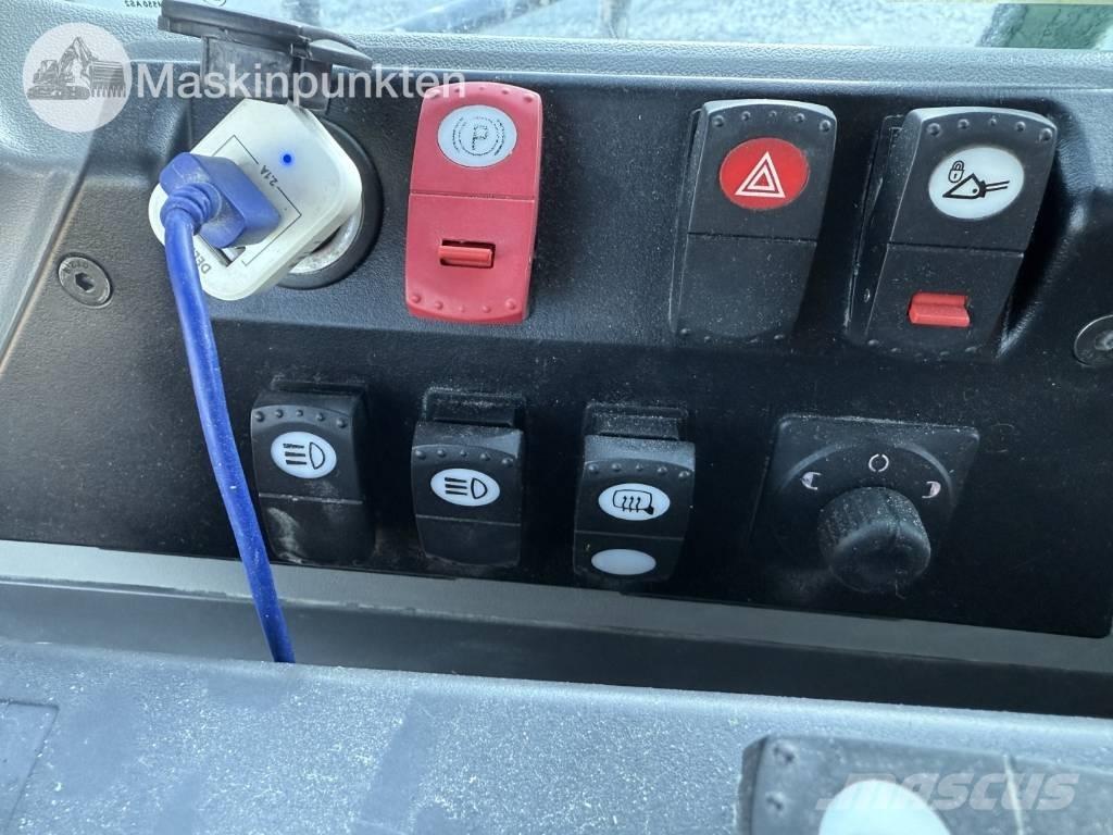 CAT 982 M ホイールローダー・タイヤショベル