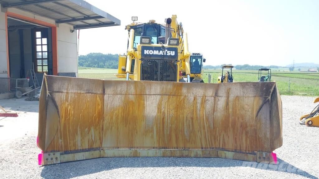 Komatsu D 65 PX-18 ブルドーザー