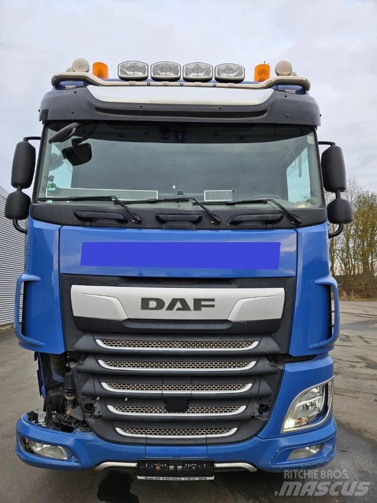 DAF XF 530 Unfall 中古トラクターヘッド | トレーラーヘッド
