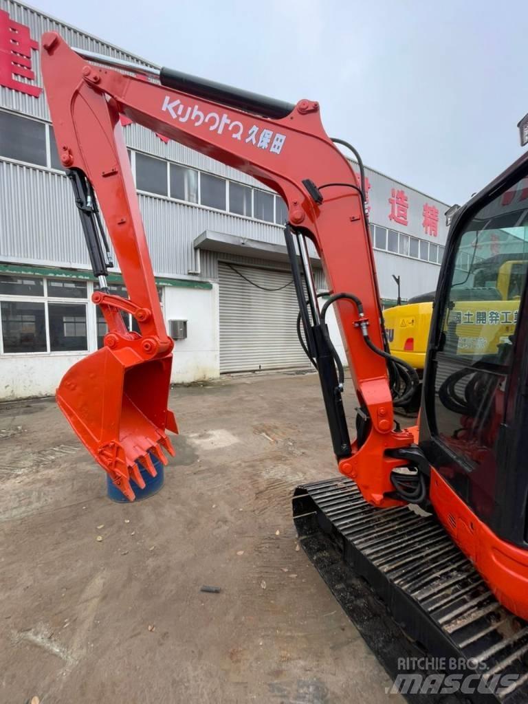 Kubota KX 163 大型油圧ショベル12t以上（パワーショベル・ユンボ）