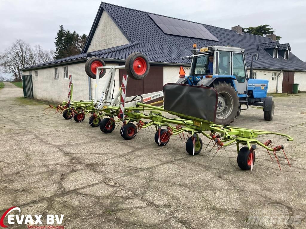 CLAAS Volto 870 T テッダー・テッダーレーキ