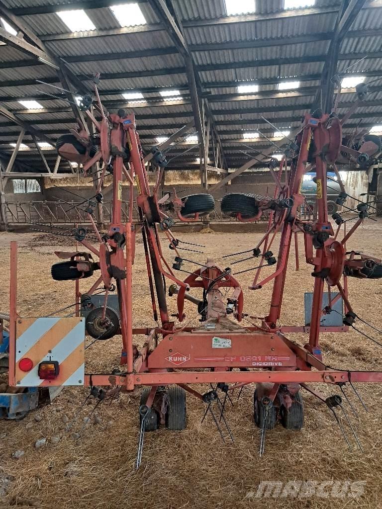 Kuhn GF8501 MH テッダー・テッダーレーキ