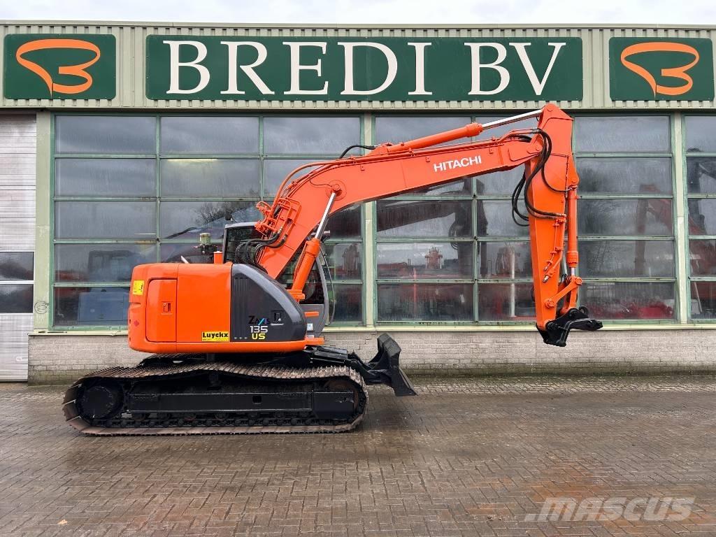 Hitachi ZX 135 US 大型油圧ショベル12t以上（パワーショベル・ユンボ）