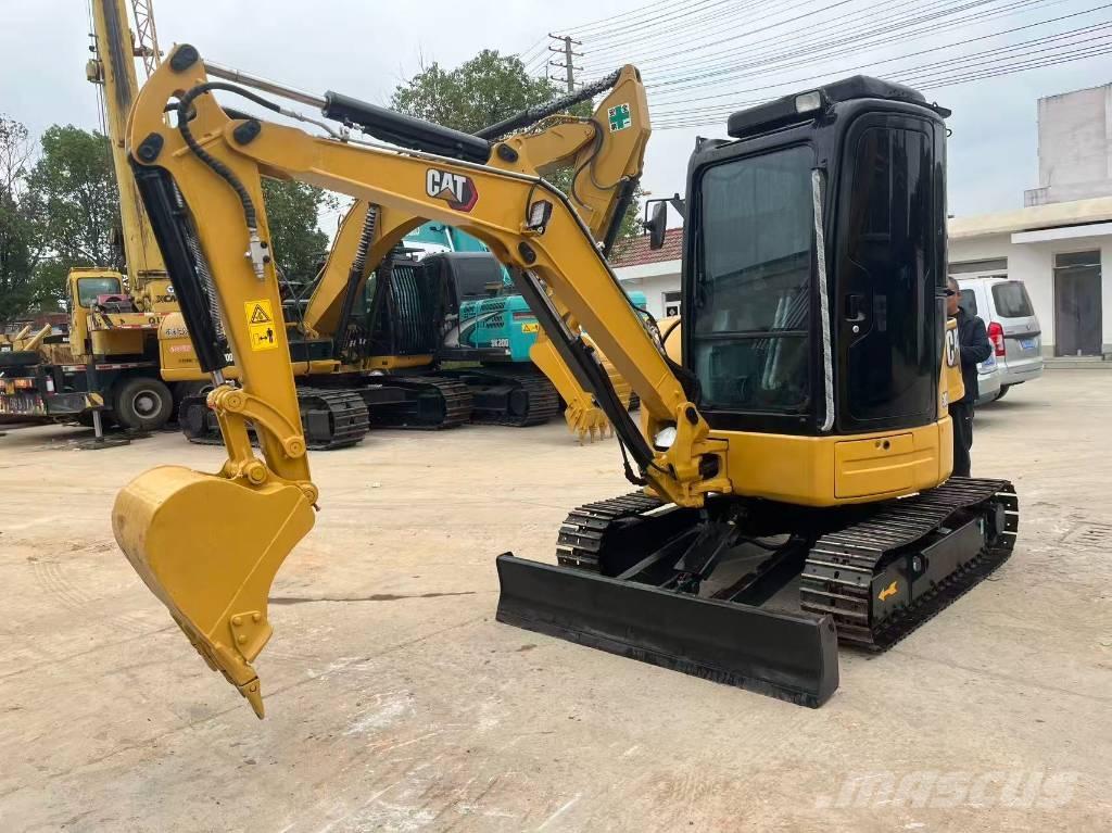 CAT 303.5 E CR ミニ油圧ショベル 7t以下（ミニユンボ・ミニディガー）