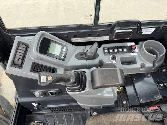 Yanmar VIO 38-6 ミニ油圧ショベル 7t以下（ミニユンボ・ミニディガー）