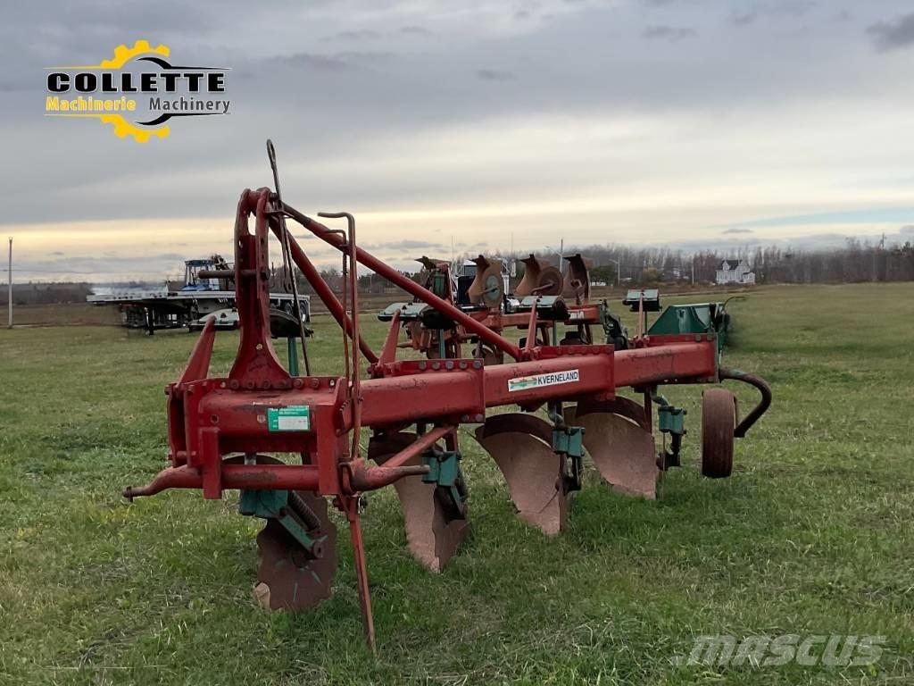 Kverneland A3NR プラウ