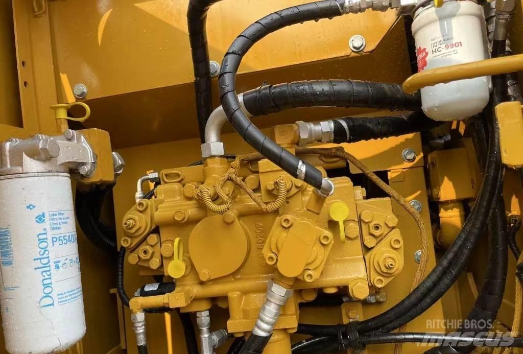 CAT 315 D 大型油圧ショベル12t以上（パワーショベル・ユンボ）
