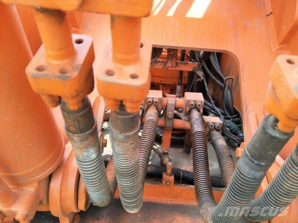 Doosan 225 大型油圧ショベル12t以上（パワーショベル・ユンボ）