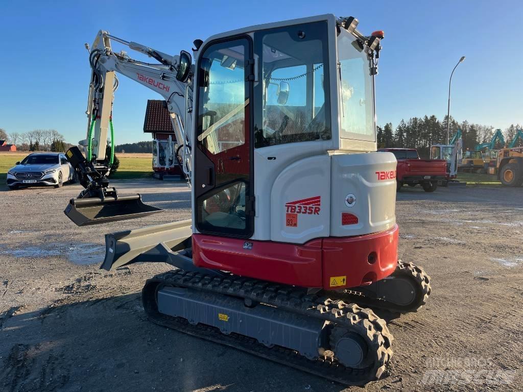 Takeuchi TB 335 R ミニ油圧ショベル 7t以下（ミニユンボ・ミニディガー）