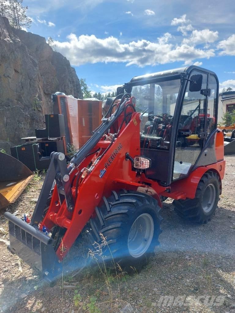 Flexi Trac 1226 cab トラクター