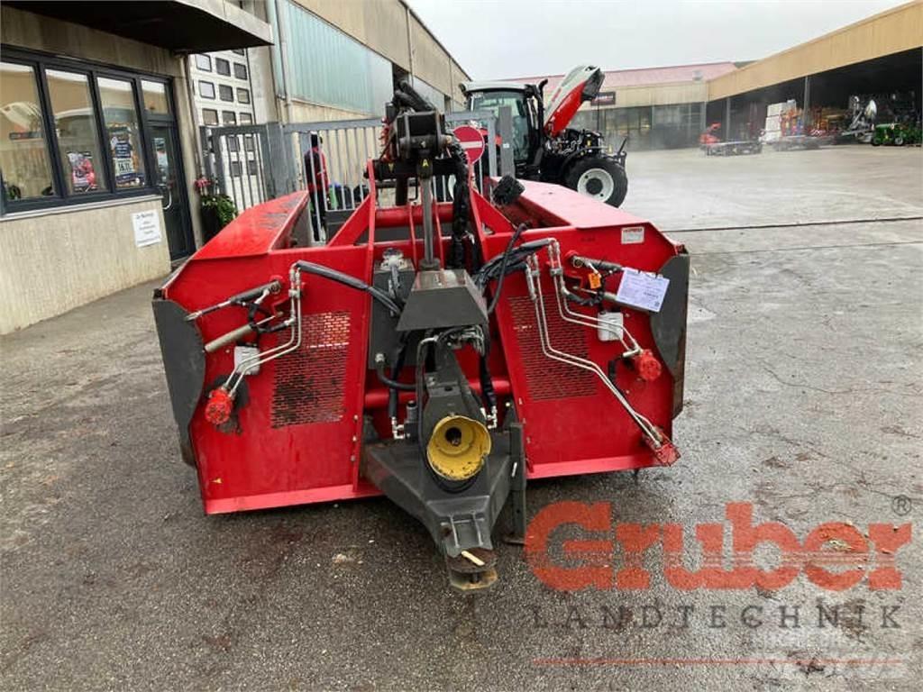 Gruber GT 3800 W サイロアンローダー