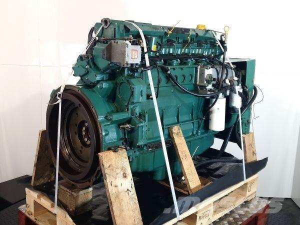 Volvo TD720GE エンジン