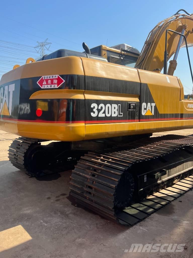 CAT 320 B 大型油圧ショベル12t以上（パワーショベル・ユンボ）