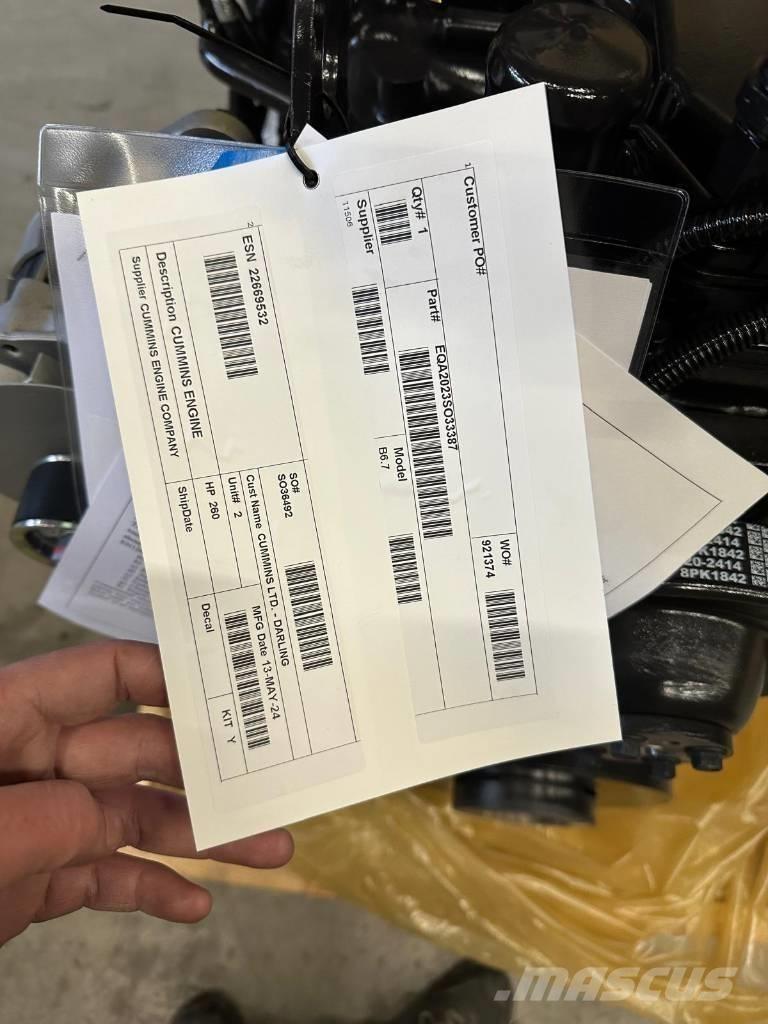 Cummins B6.7 FR95884 農業機械 -　その他