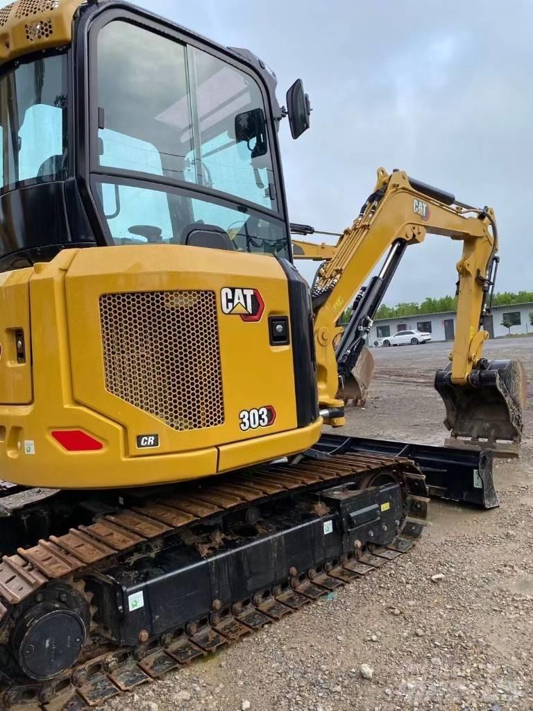 CAT 303 CR ミニ油圧ショベル 7t以下（ミニユンボ・ミニディガー）