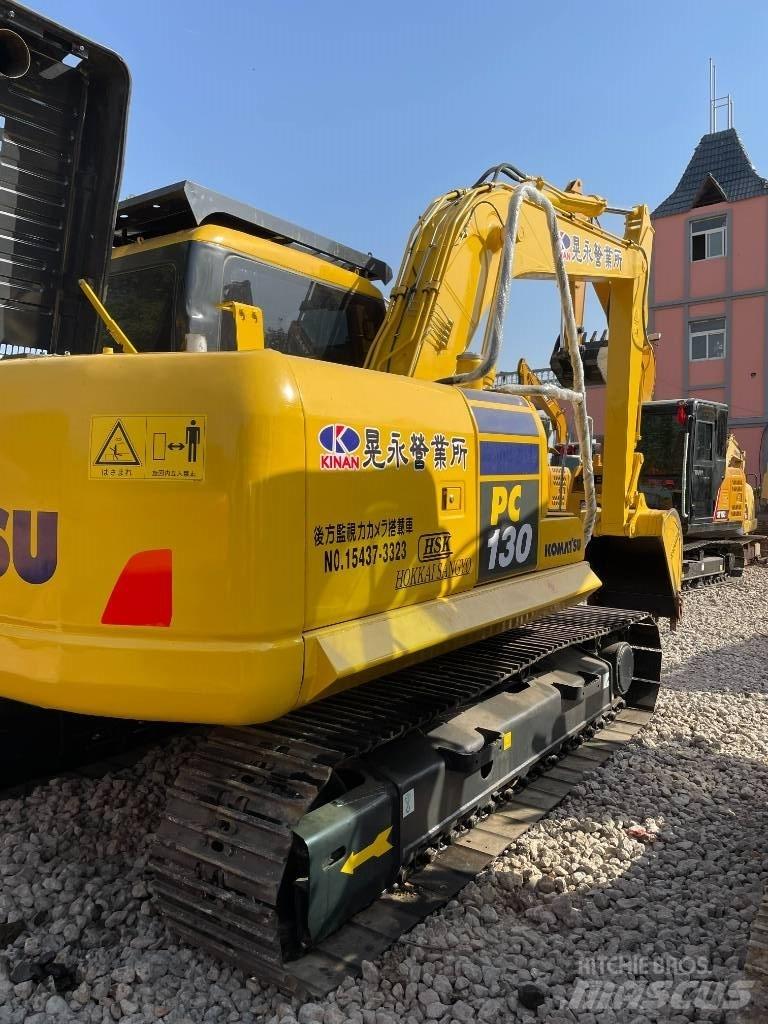 Komatsu 130-7 大型油圧ショベル12t以上（パワーショベル・ユンボ）