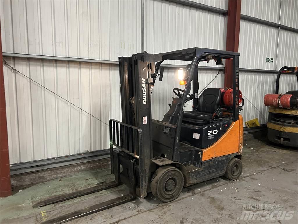 Doosan G20SC-5 LPGフォークリフト