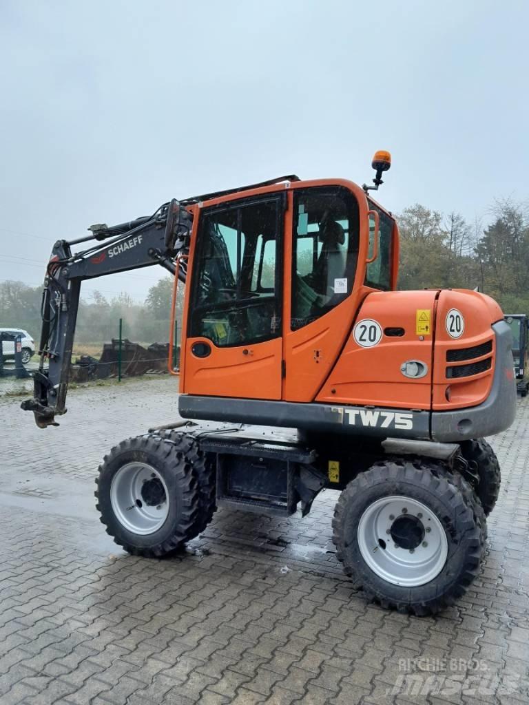 Schaeff TW75 ホイール式油圧ショベル（パワーショベル・ユンボ・バックホー）