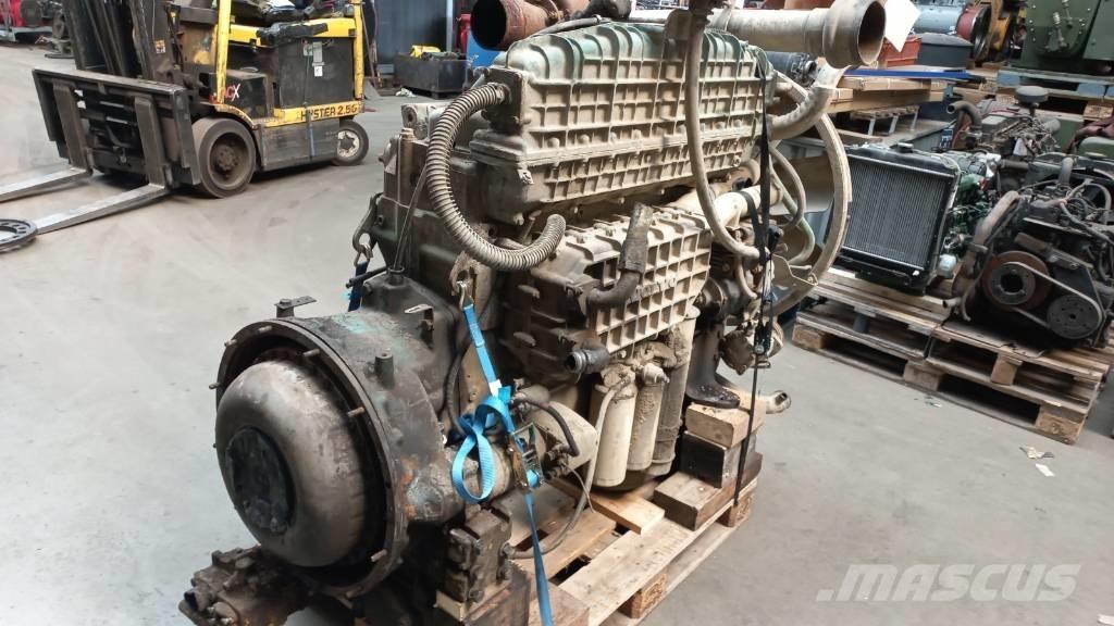 Volvo TD122KE エンジン