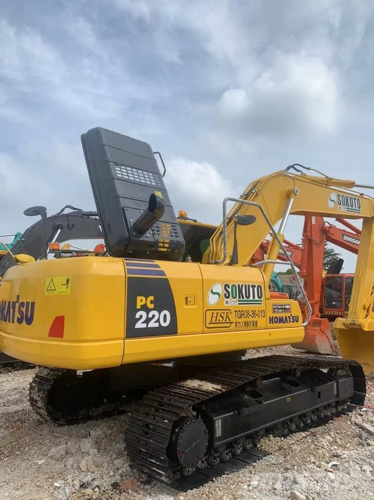 Komatsu PC 220-8 大型油圧ショベル12t以上（パワーショベル・ユンボ）