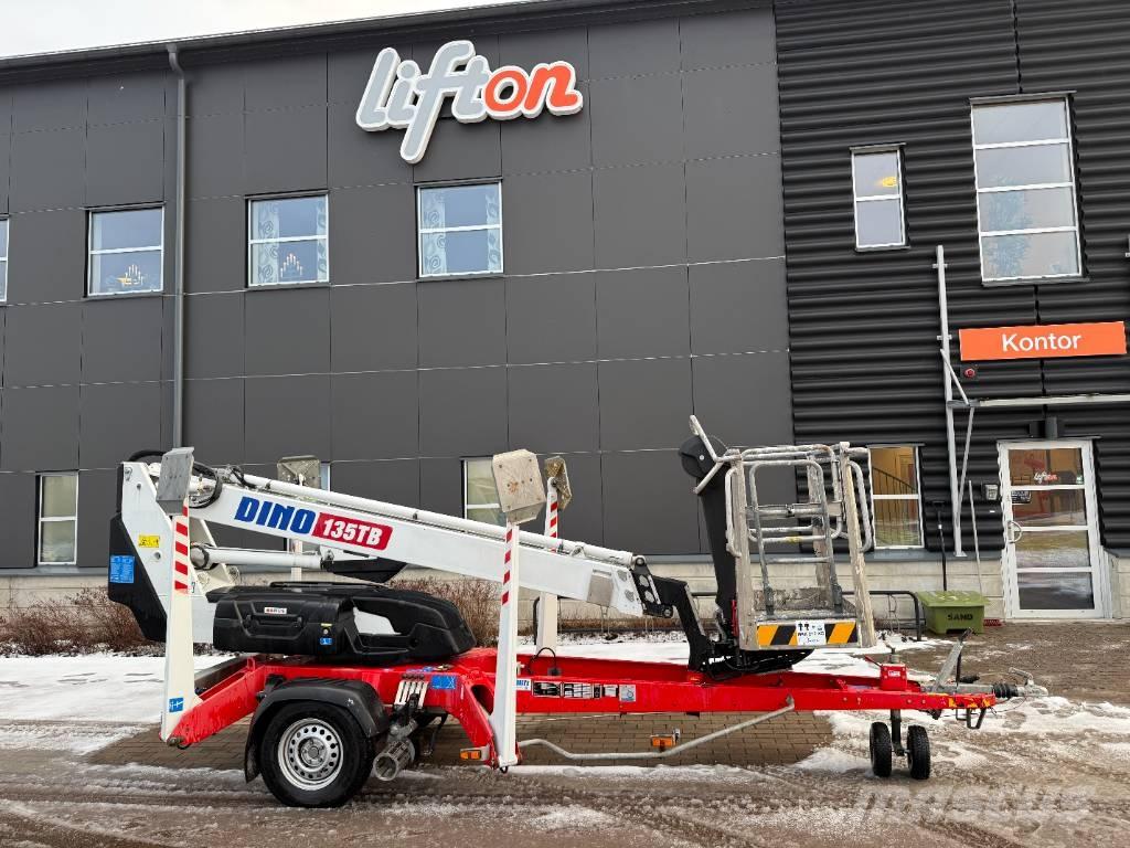 Dino 135 TB 高所作業台付トレーラー