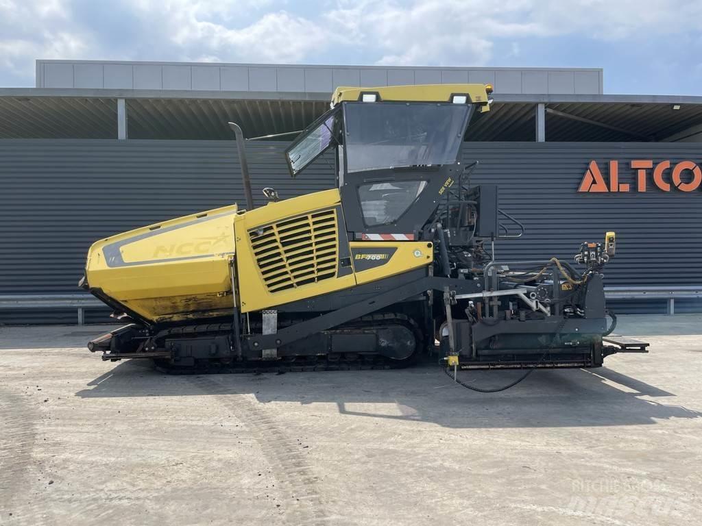 Bomag BF 700 C-2 アスファルトフィニッシャ