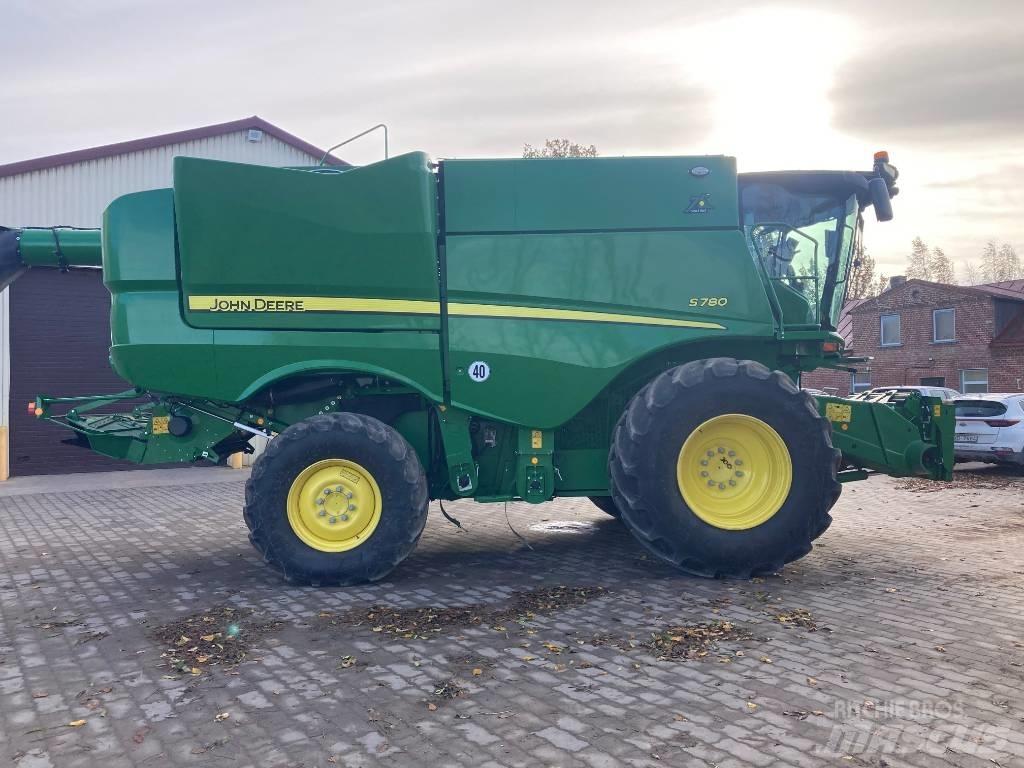 John Deere S 780 コンバイン