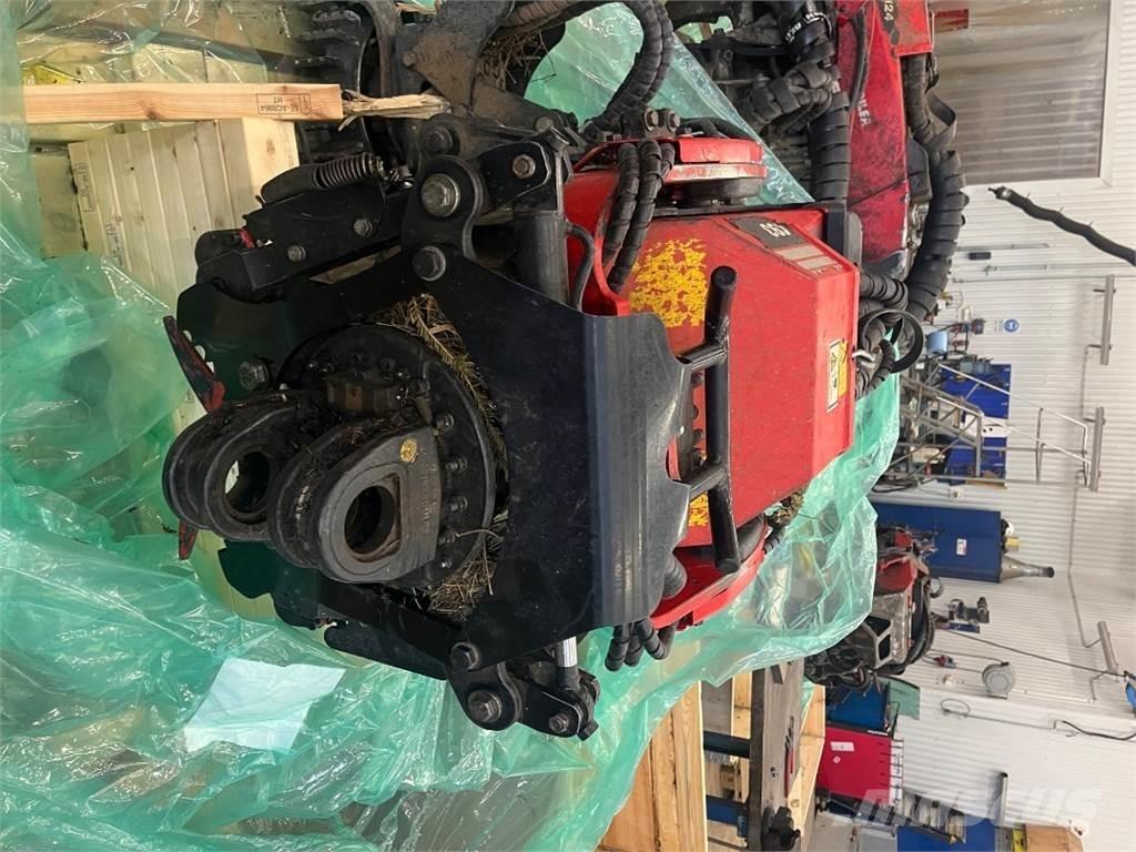 Komatsu C93 ハーベスタヘッド