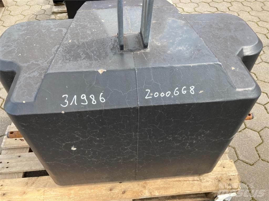  SUER 700 kg その他トラクターアクセサリー・アタッチメント