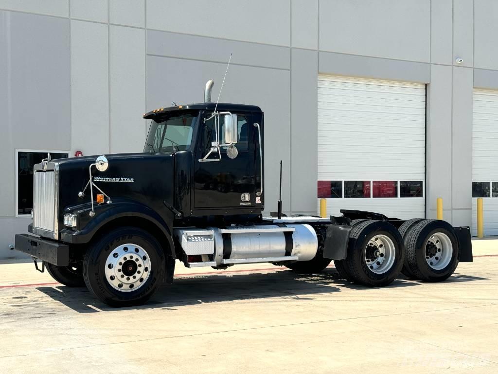 Western Star 4900 中古トラクターヘッド | トレーラーヘッド
