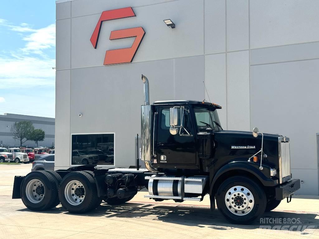 Western Star 4900 中古トラクターヘッド | トレーラーヘッド