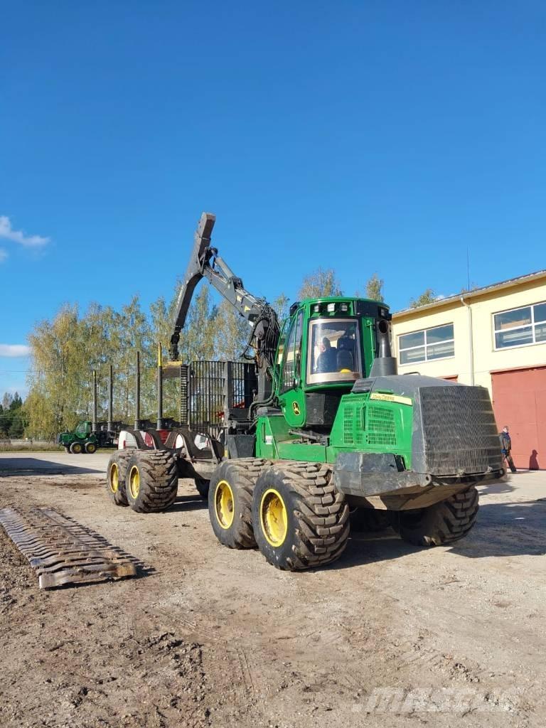 John Deere 1510G フォワーダー