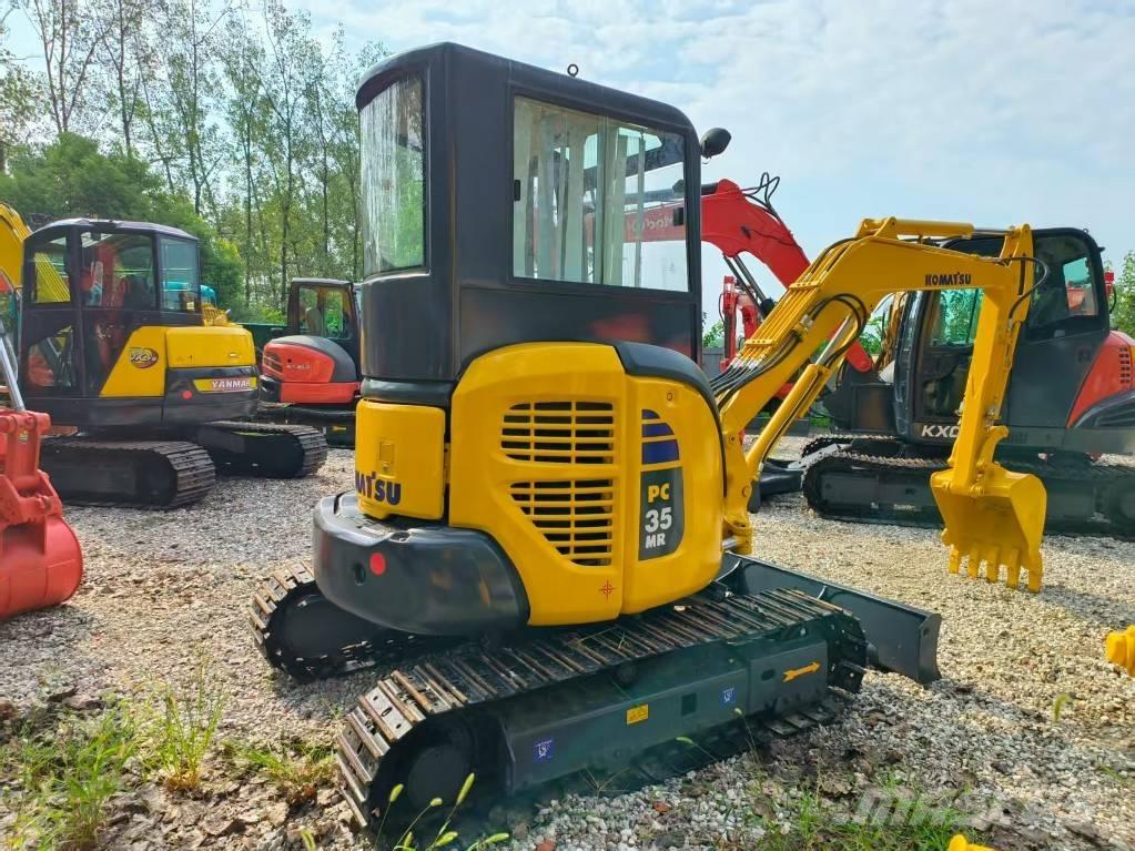 Komatsu PC 35 MR ミニ油圧ショベル 7t以下（ミニユンボ・ミニディガー）