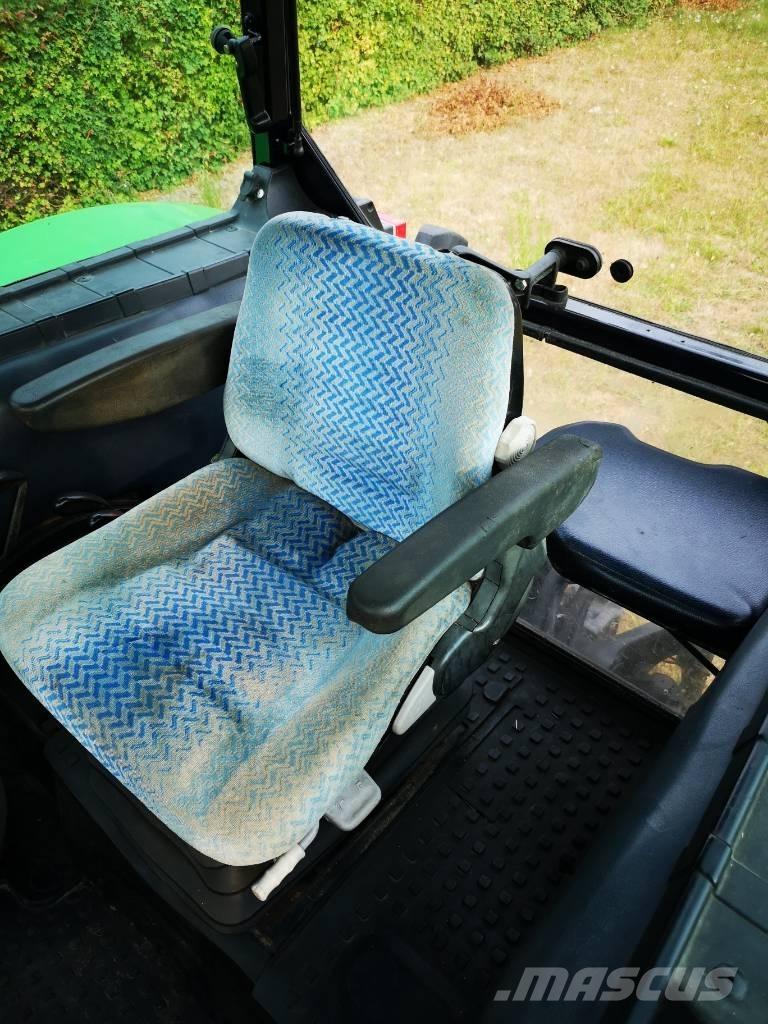 Deutz DX 7.10 トラクター