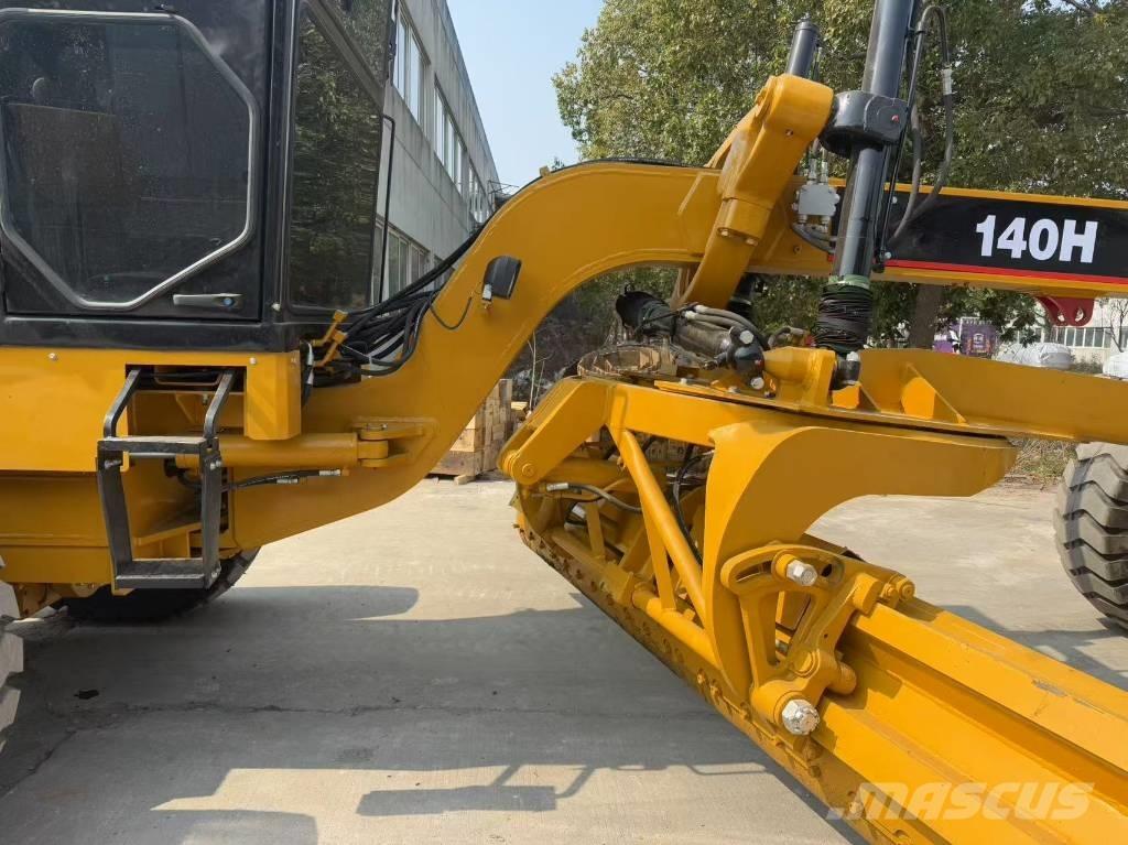 CAT 140 H モーターグレーダー