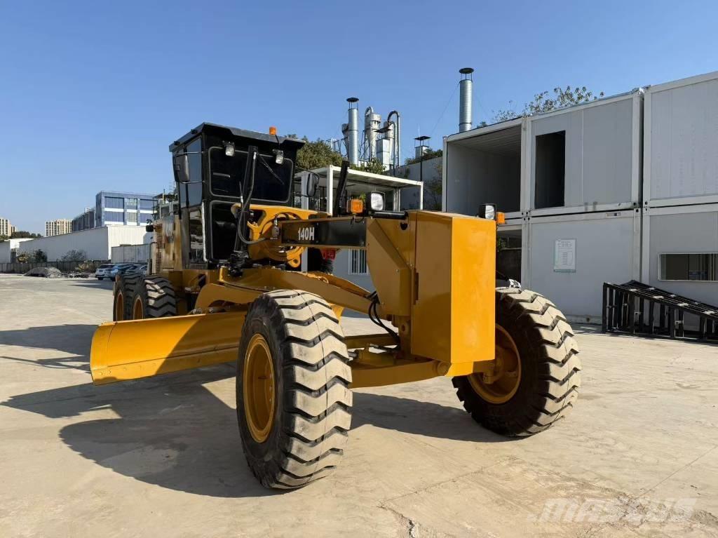 CAT 140 H モーターグレーダー