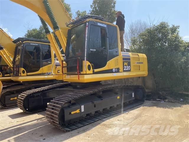 Komatsu PC 220-8 大型油圧ショベル12t以上（パワーショベル・ユンボ）