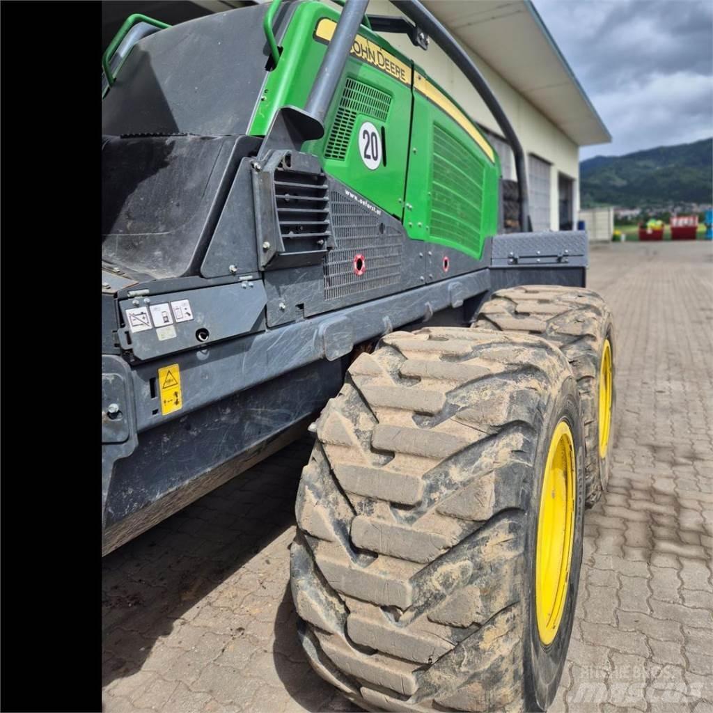 John Deere 1170 G ハーベスター