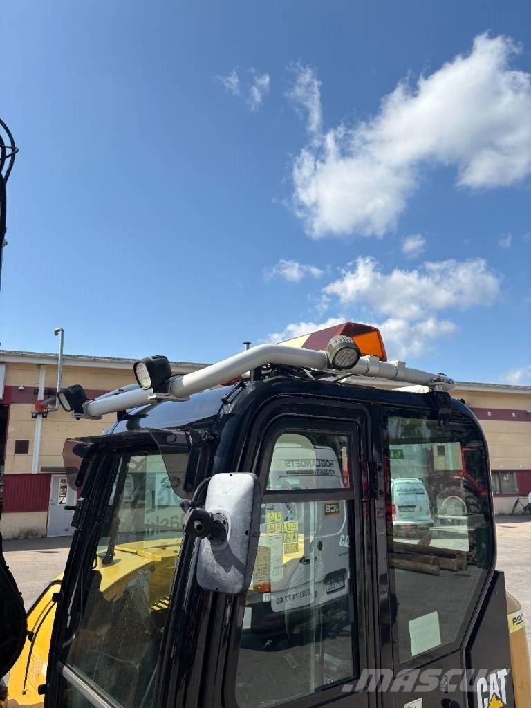 CAT 308 E CR 中型油圧ショベル 7ｔ-12ｔ（ユンボ・パワーショベル・バックホー）