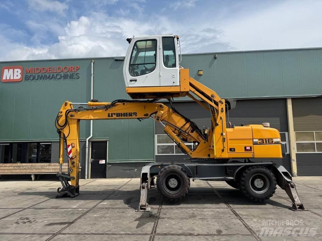 Liebherr A 316 廃棄物／工業産廃処理機