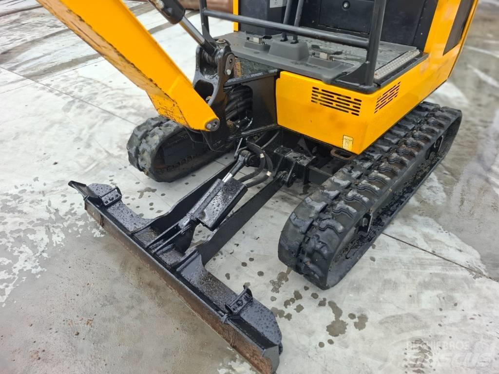 JCB 16 C-1 ミニ油圧ショベル 7t以下（ミニユンボ・ミニディガー）