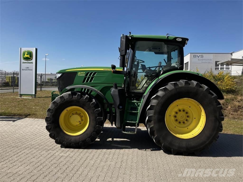 John Deere 6215R トラクター