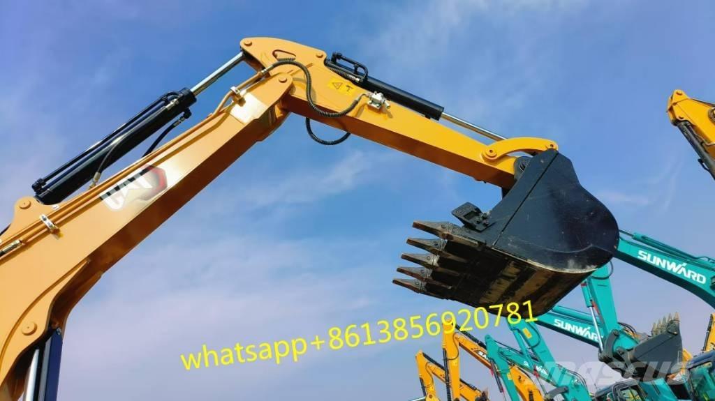 CAT 305.5 ミニ油圧ショベル 7t以下（ミニユンボ・ミニディガー）