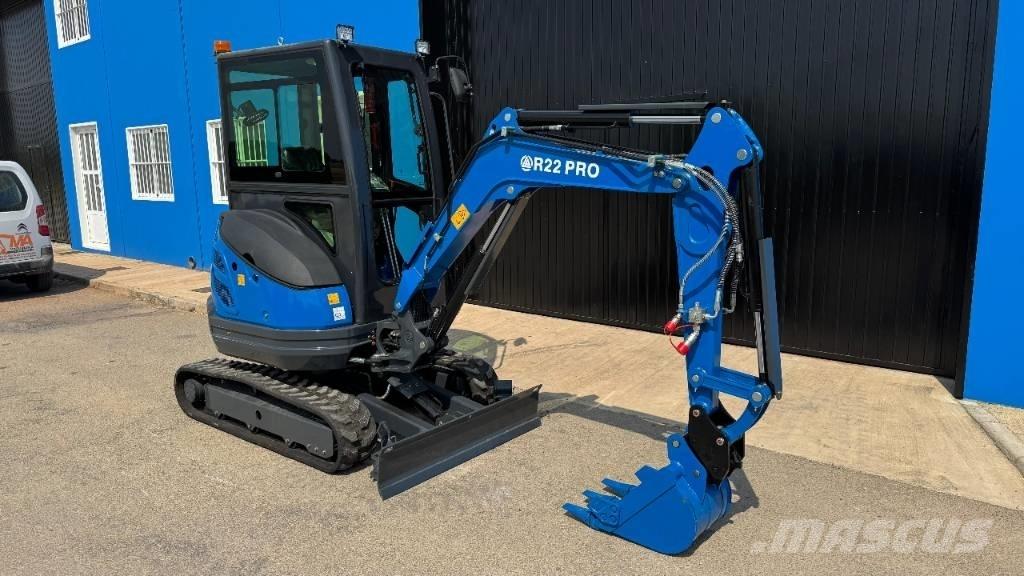 Rippa R22 PRO ミニ油圧ショベル 7t以下（ミニユンボ・ミニディガー）