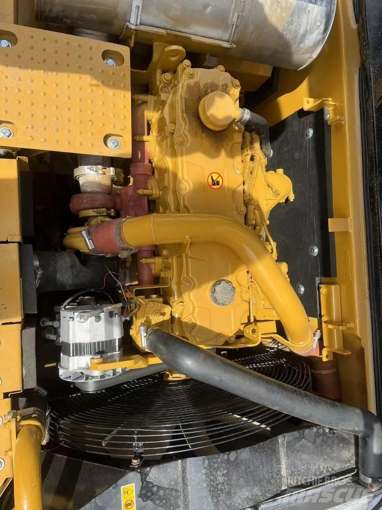 CAT 325d 大型油圧ショベル12t以上（パワーショベル・ユンボ）