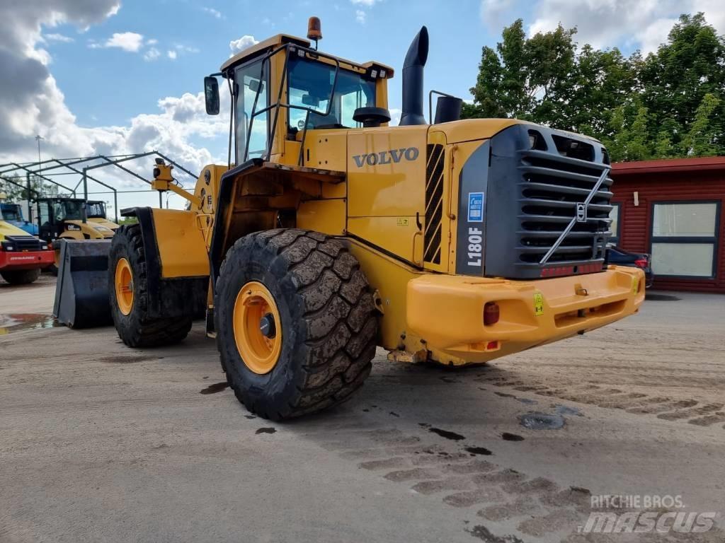 Volvo L 180 F ホイールローダー・タイヤショベル