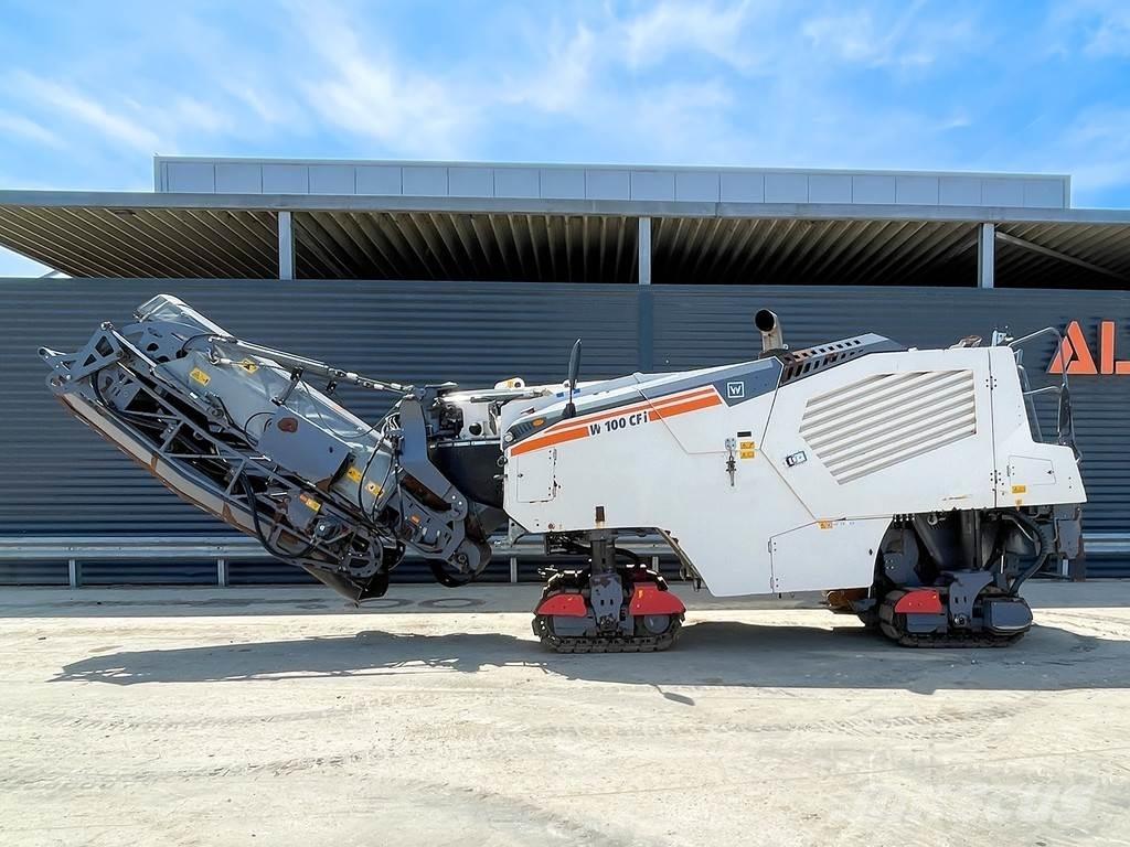 Wirtgen W 100 CFI アスファルトコールドミリングマシーン