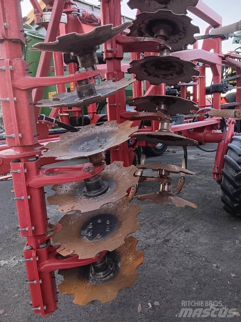 Horsch Terrano 4 MT カルチベーター