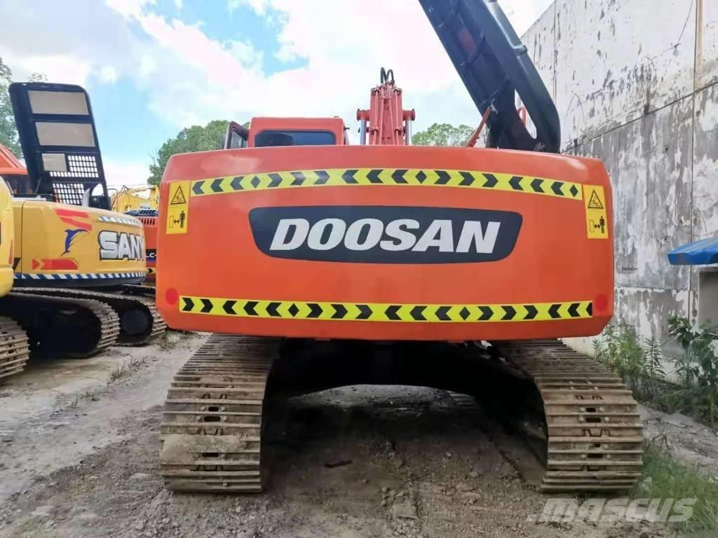 Doosan DH 220 LC-7 大型油圧ショベル12t以上（パワーショベル・ユンボ）